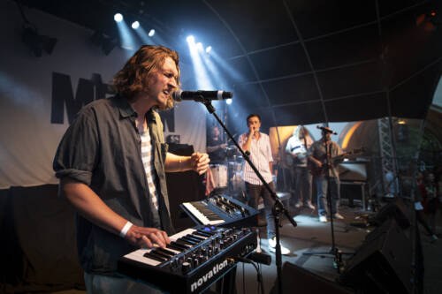 Megan Band 20200718210134