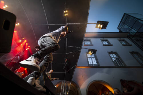 Megan Band 20200718212448