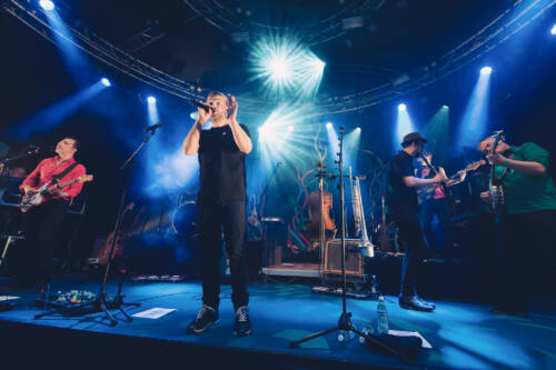 Debout Sur Le Zinc 03