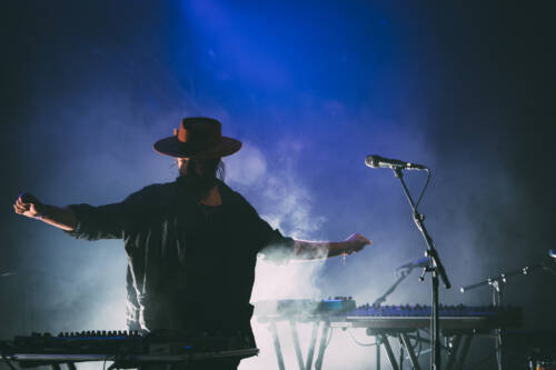 RY X 09